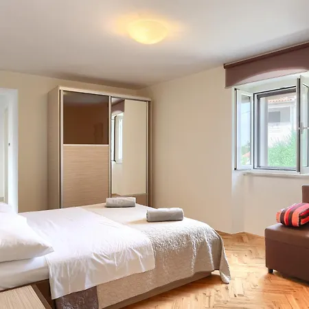 Hébergement de vacances House Casa Alberta *