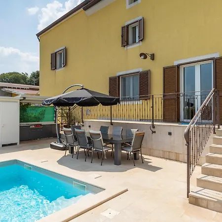 House Casa Alberta 度假居 罗维尼村